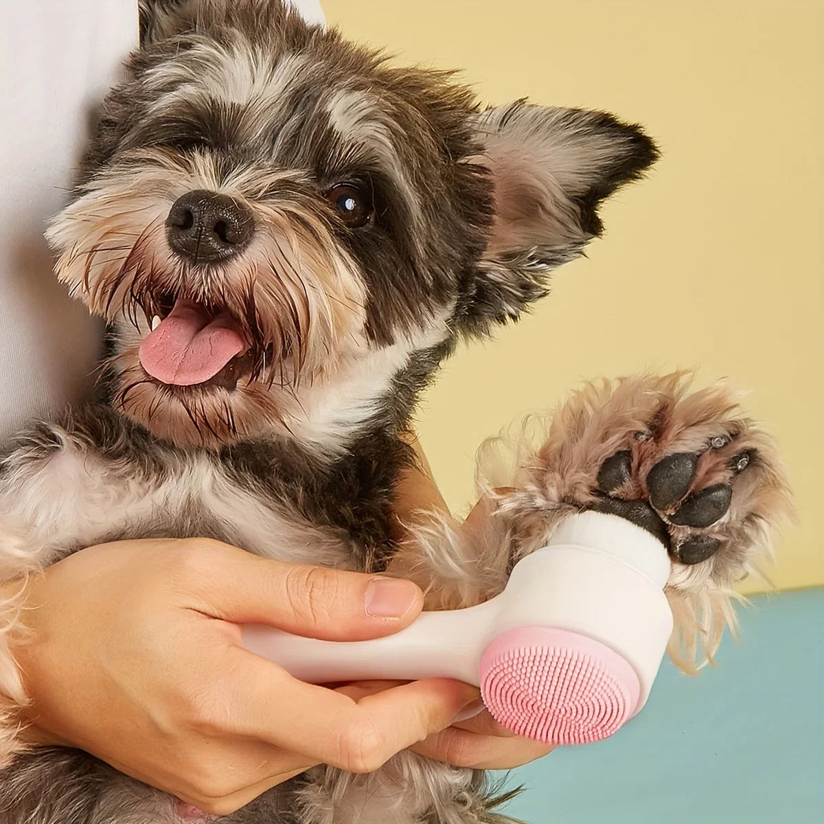 LIMPIADOR DE PATAS Y MASAJEADOR PARA MASCOTAS